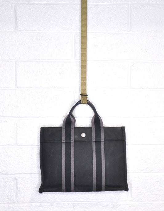 Vintage authentic Hermes Toile Fourre-Tout PM x Willie Nelson Texas . One of a kind!