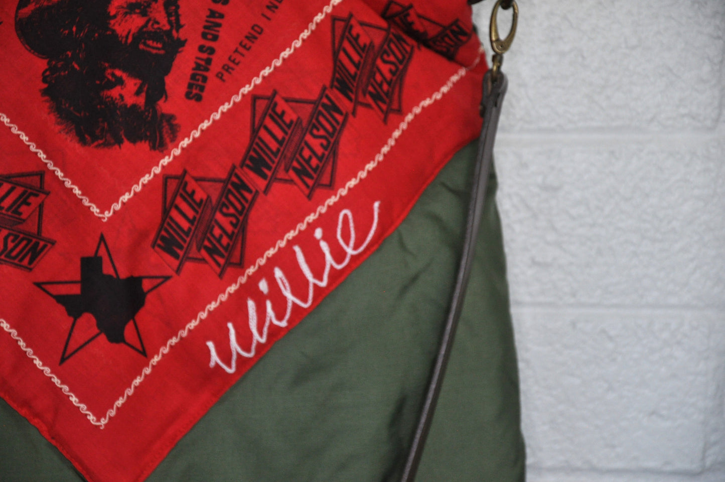 FLYERS HELMET X WILLIE NELSON BANDANA BAG