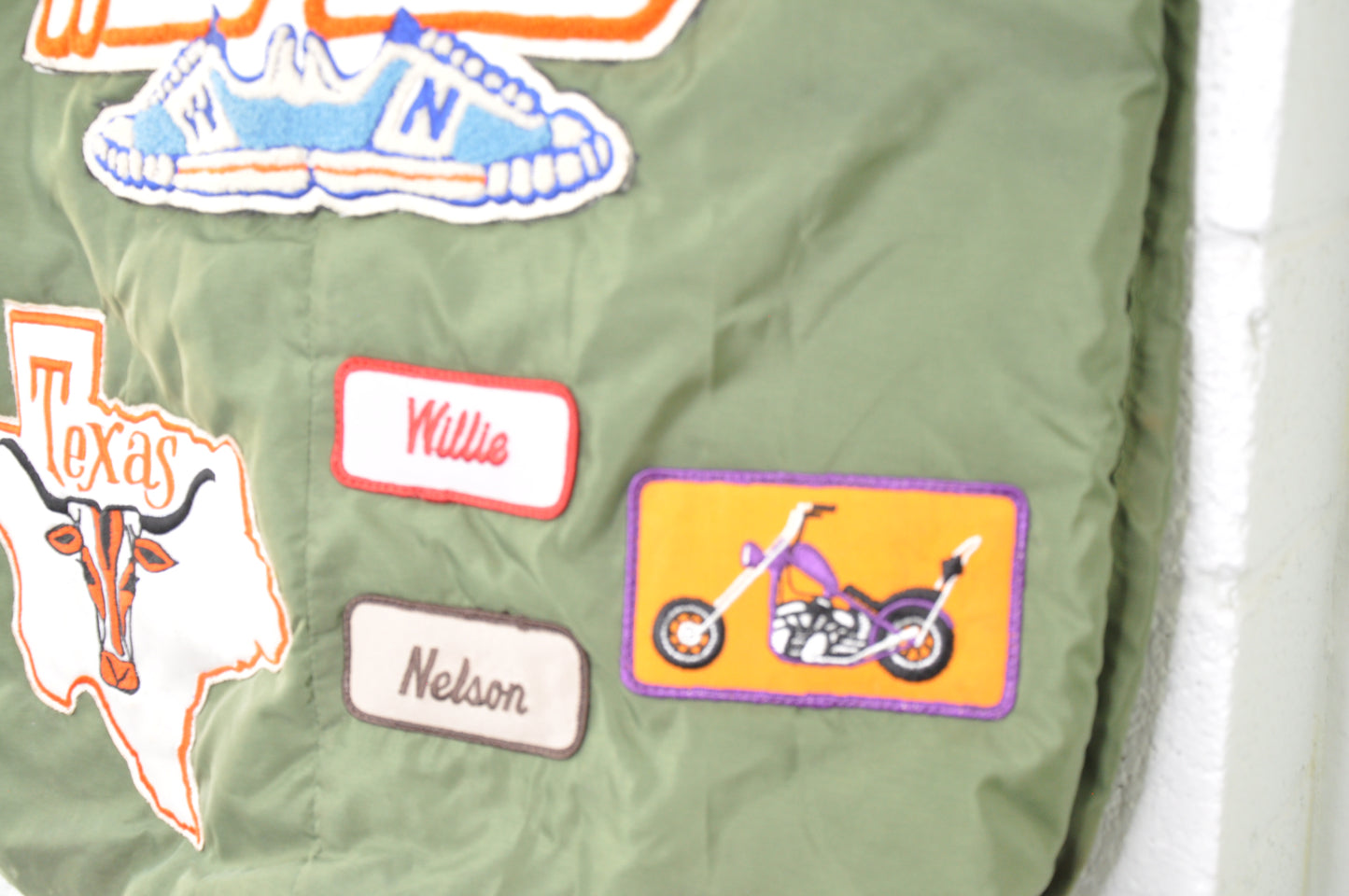 VINTAGE WILLIE NELSON TOUR PATCH FLYERS BAG