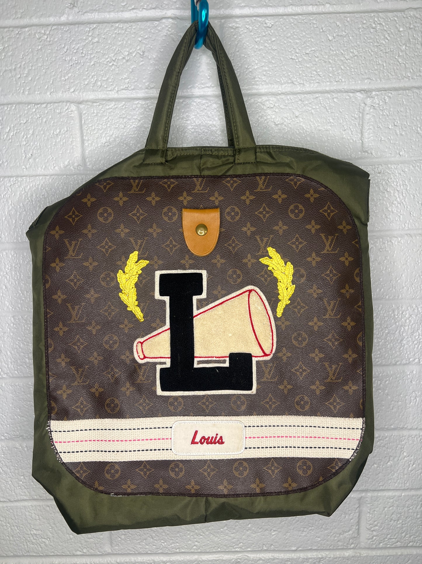 varsity Louie ♥️