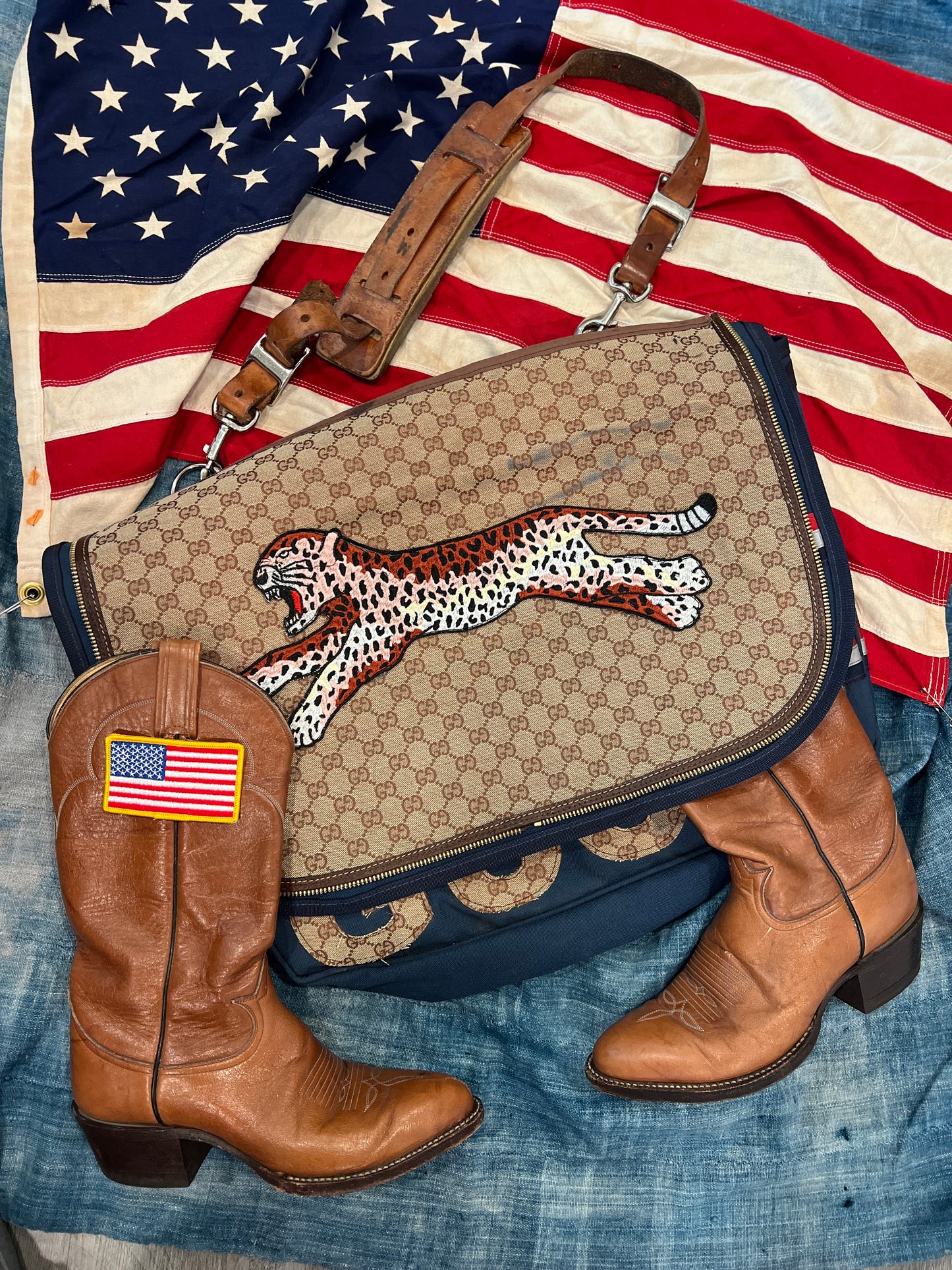 USPS x LV x TIGER♥️