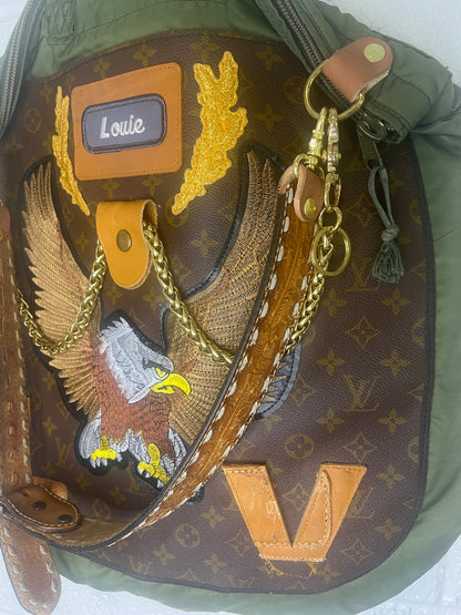 Eagle Glam