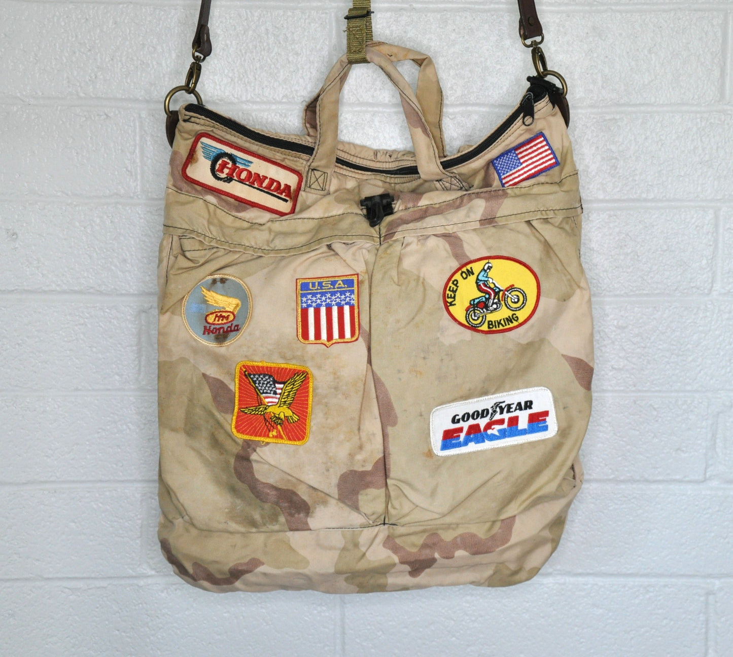 DESERT CAMO PILOT HELMET HONDA BAG