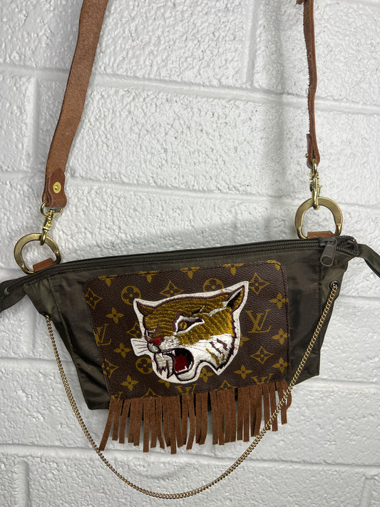 Meow x LV